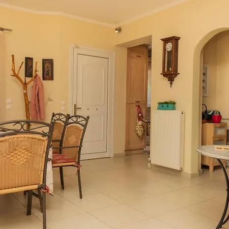 Villa Evelyn's House Ártemida
