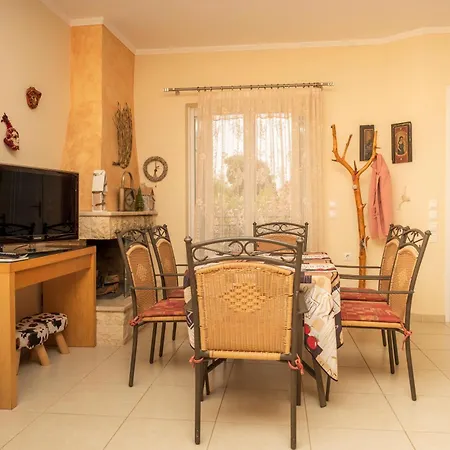 Evelyn's House Villa